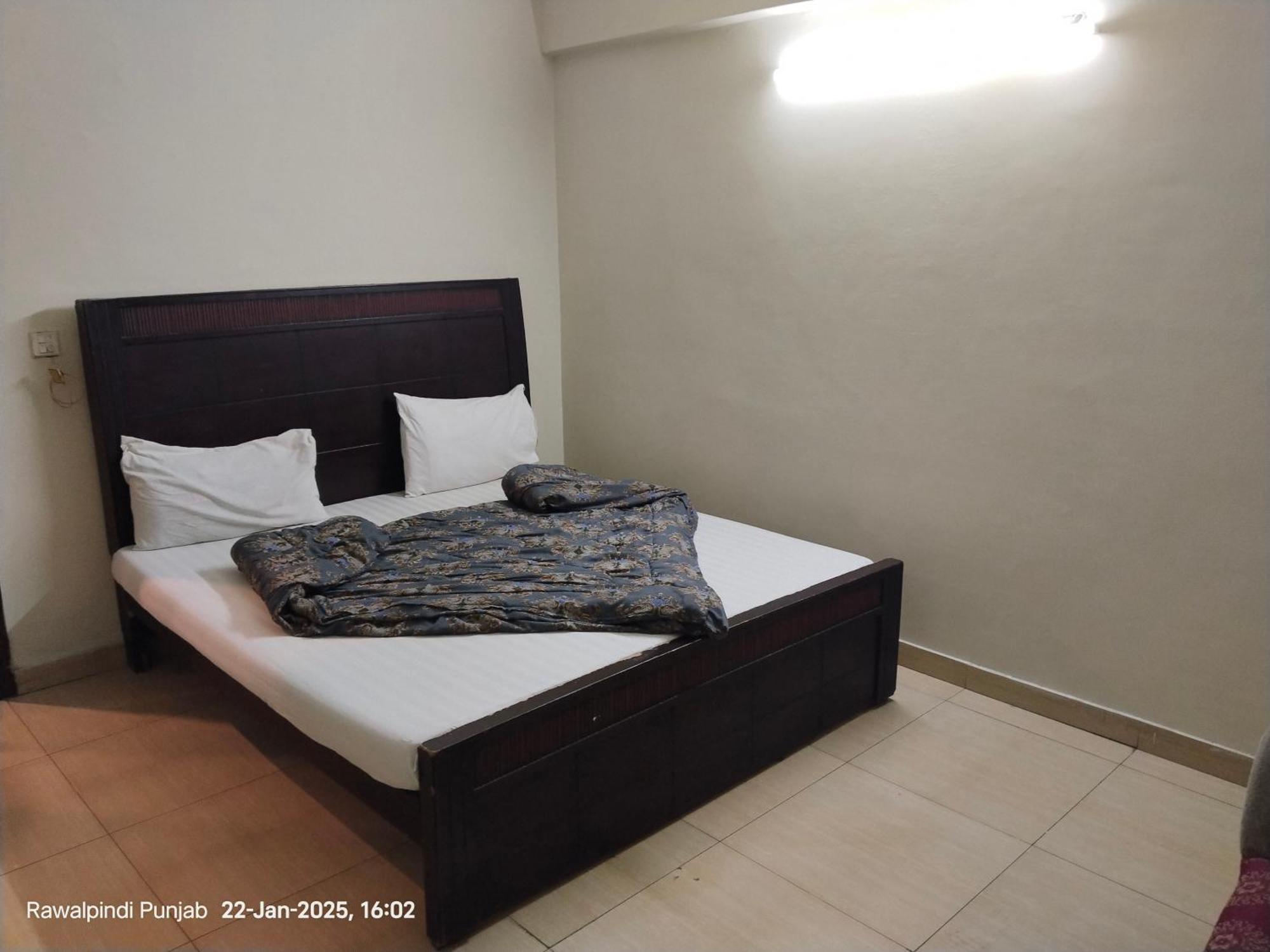 Shahzad Hotel Rawalpindi Eksteriør billede